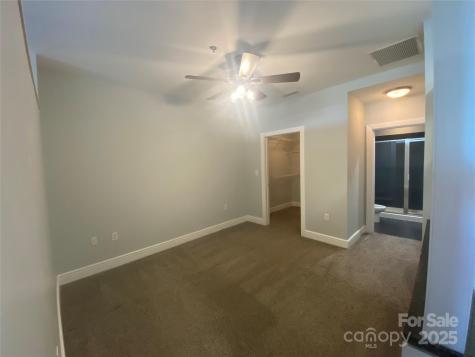 333 W Trade Street Charlotte NC 28202