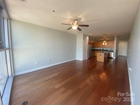 333 W Trade Street Charlotte NC 28202