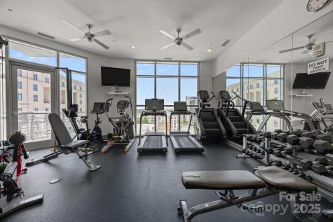 333 W Trade Street Charlotte NC 28202