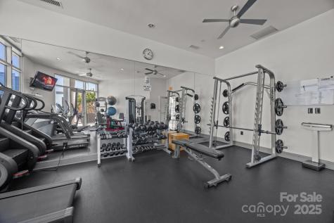 333 W Trade Street Charlotte NC 28202