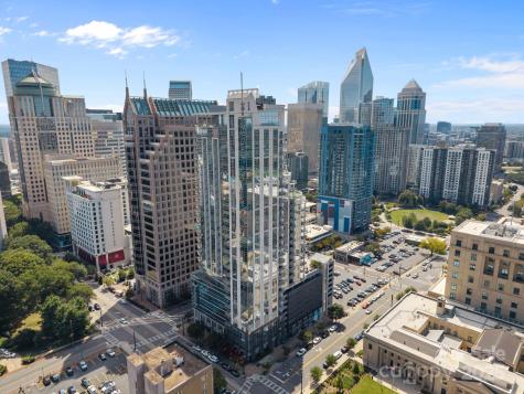 333 W Trade Street Charlotte NC 28202