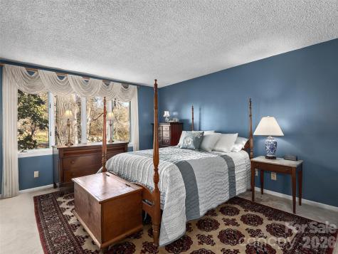 201 Crowfields Drive Asheville NC 28803