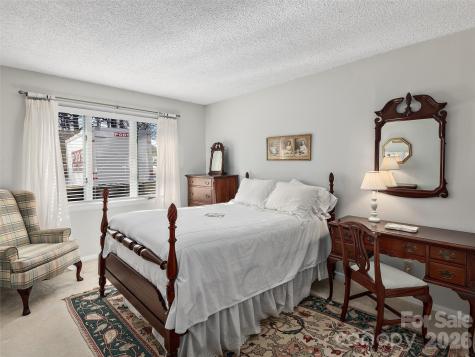 201 Crowfields Drive Asheville NC 28803