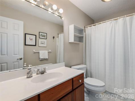 201 Crowfields Drive Asheville NC 28803