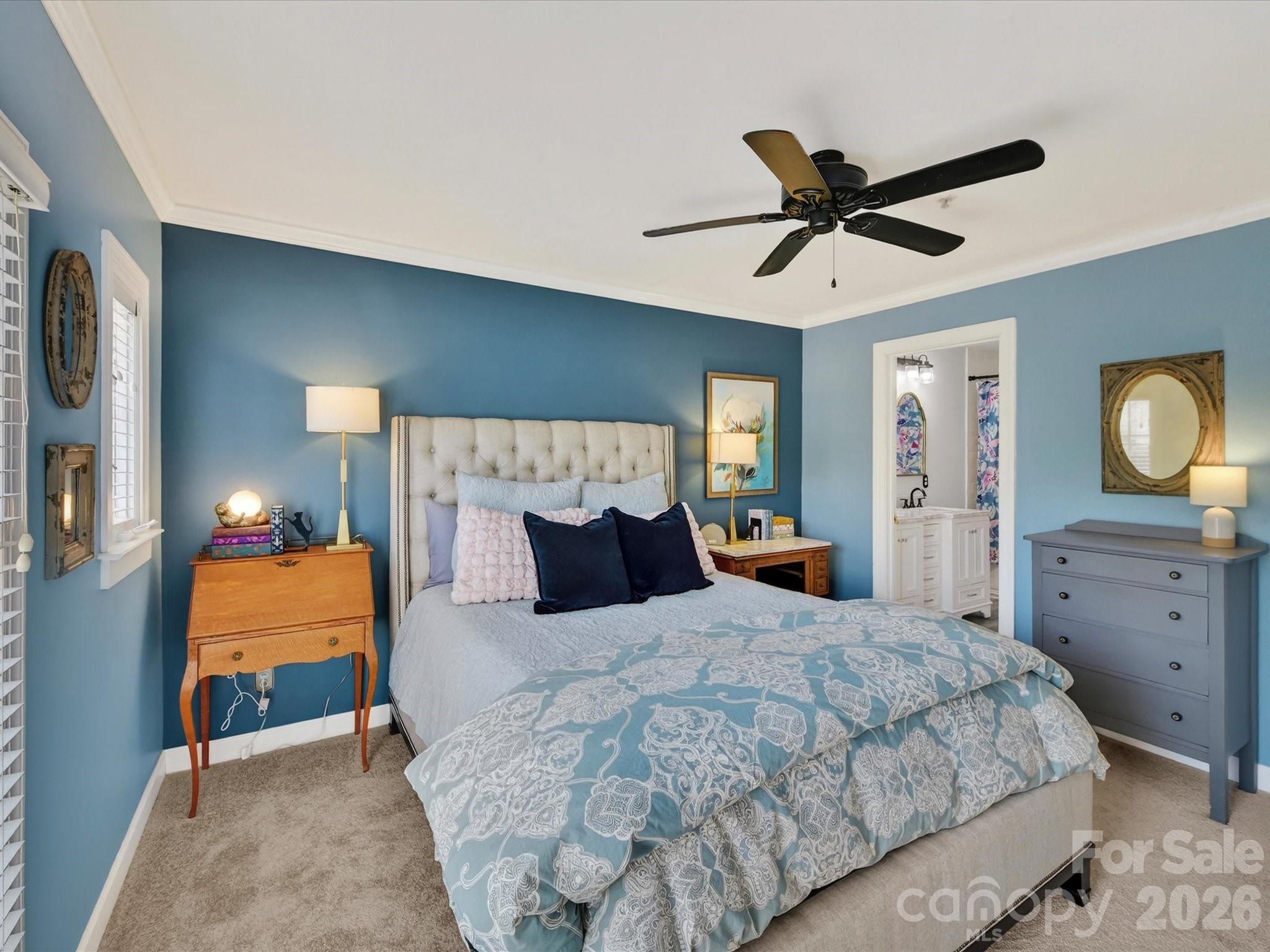 4916 S Hill View Drive Charlotte NC 28210