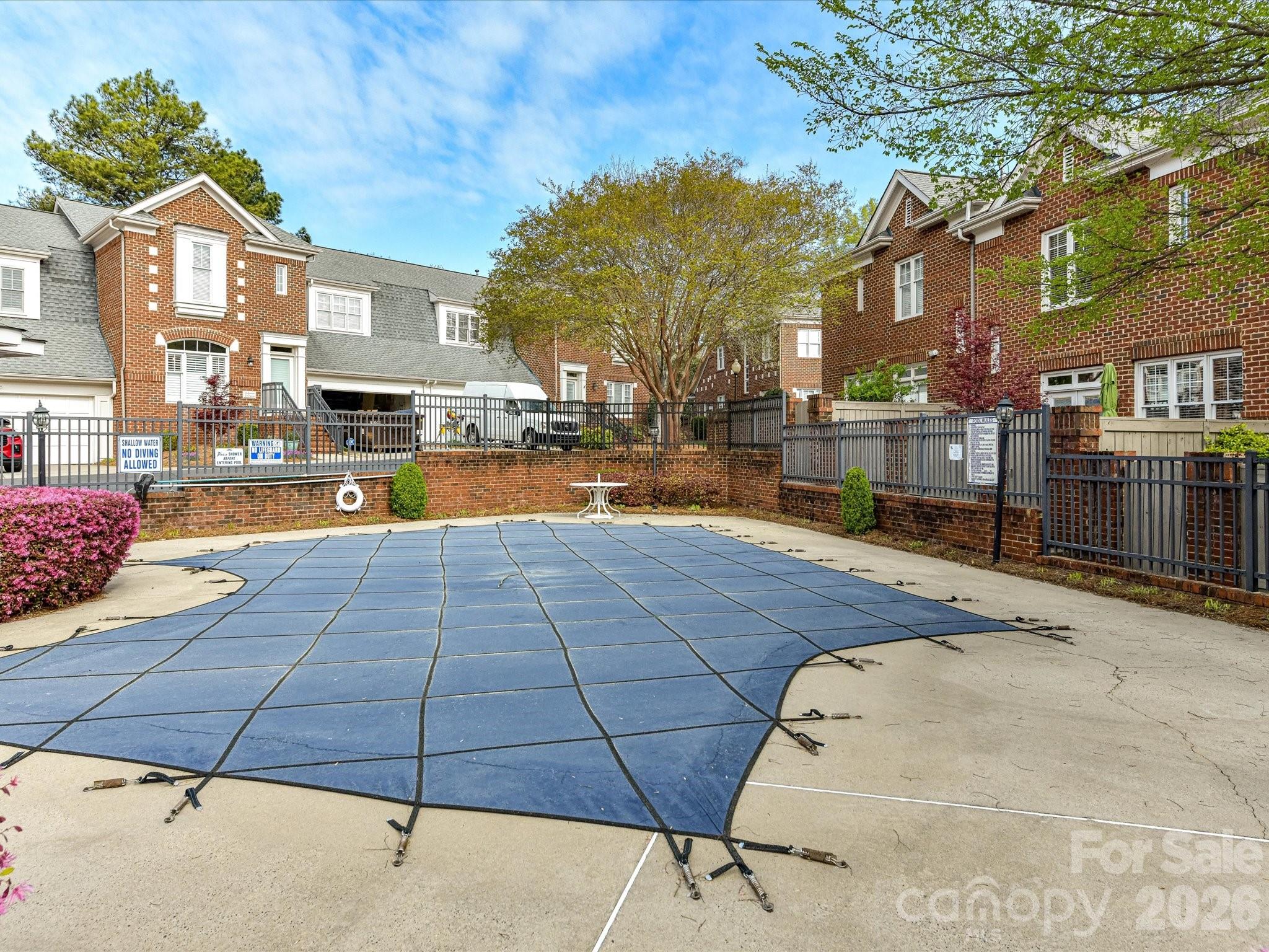 4916 S Hill View Drive Charlotte NC 28210