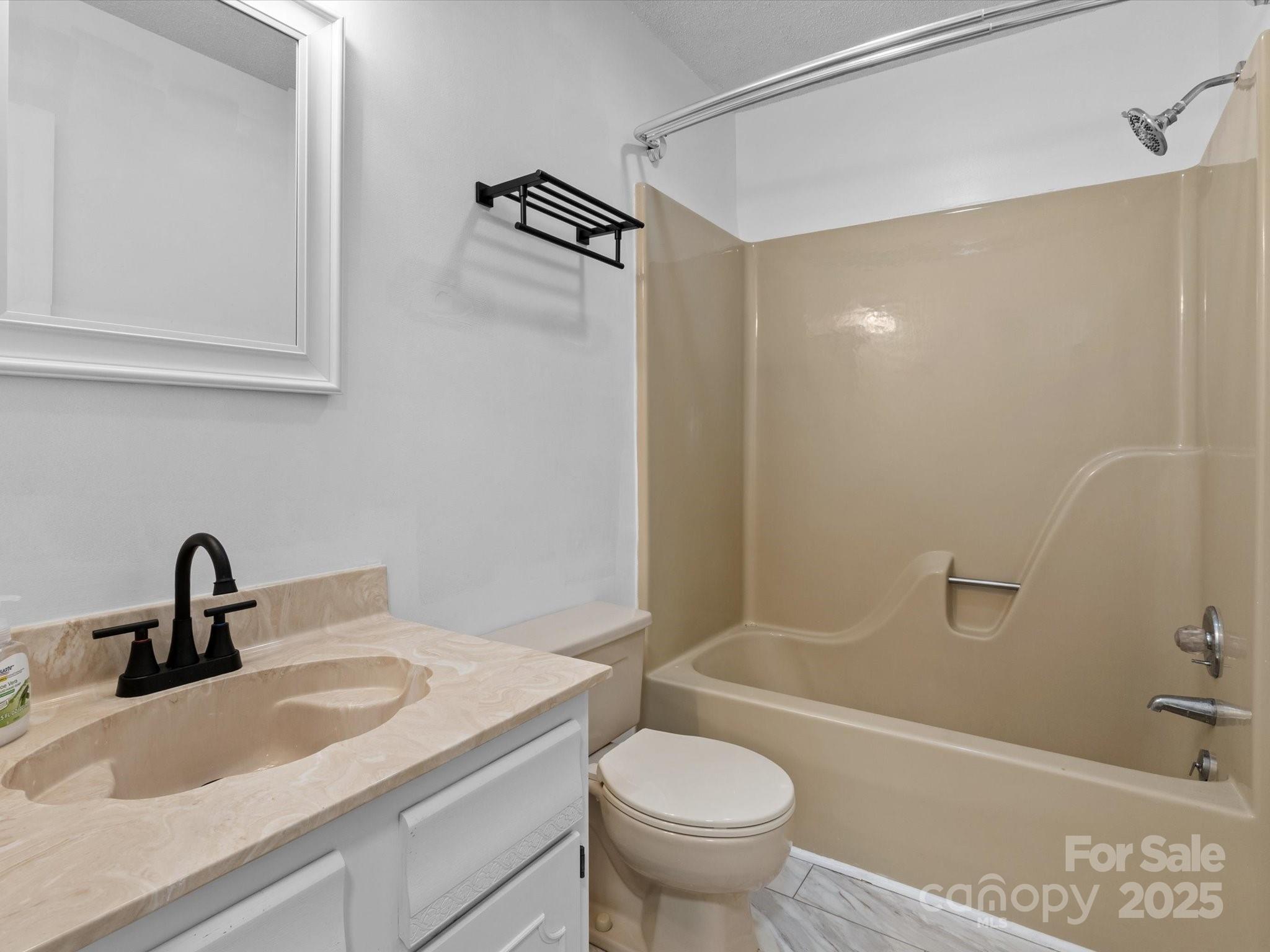 102 Cedar Forest Trail Asheville NC 28803