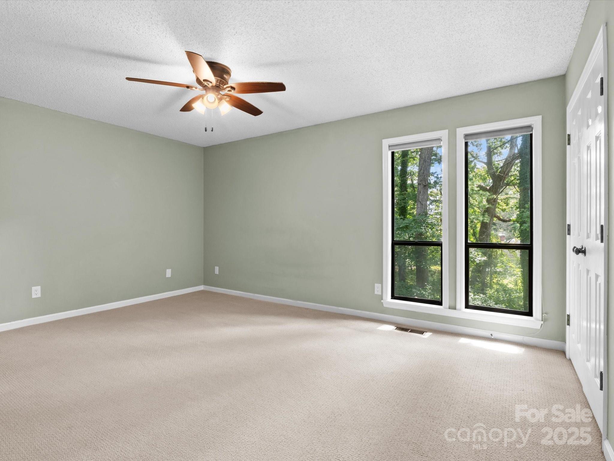 102 Cedar Forest Trail Asheville NC 28803