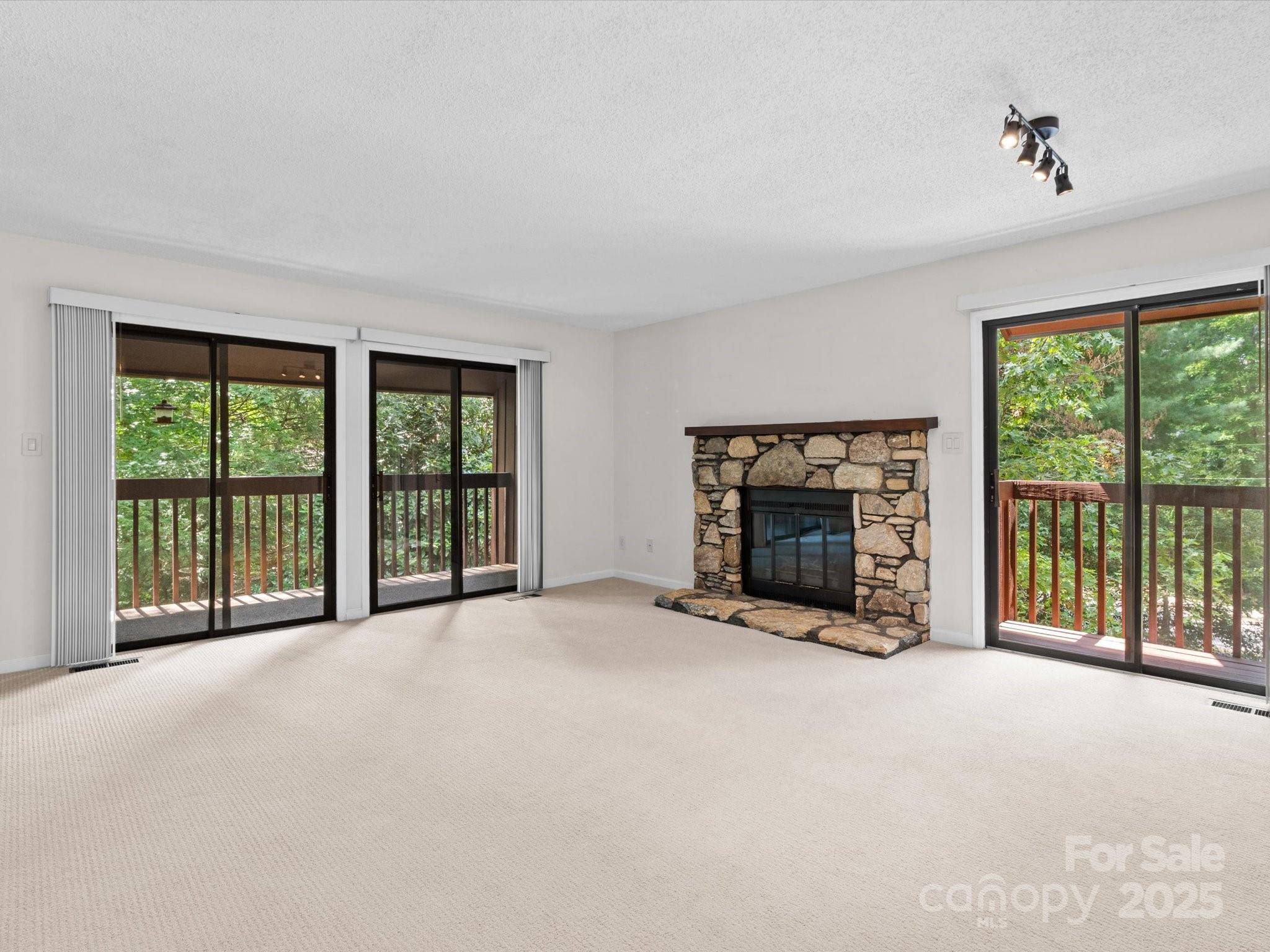 102 Cedar Forest Trail Asheville NC 28803