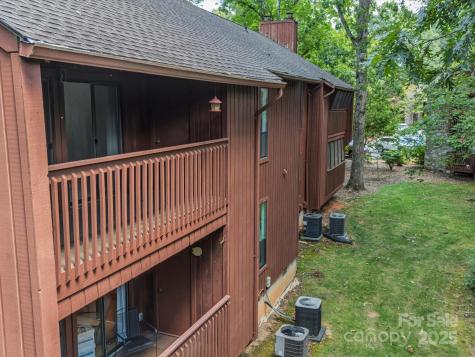 102 Cedar Forest Trail Asheville NC 28803