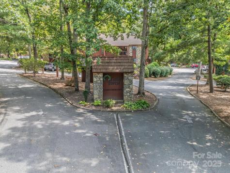 102 Cedar Forest Trail Asheville NC 28803