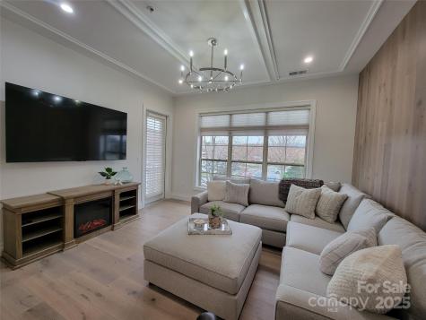 42 Schenck Parkway Asheville NC 28803