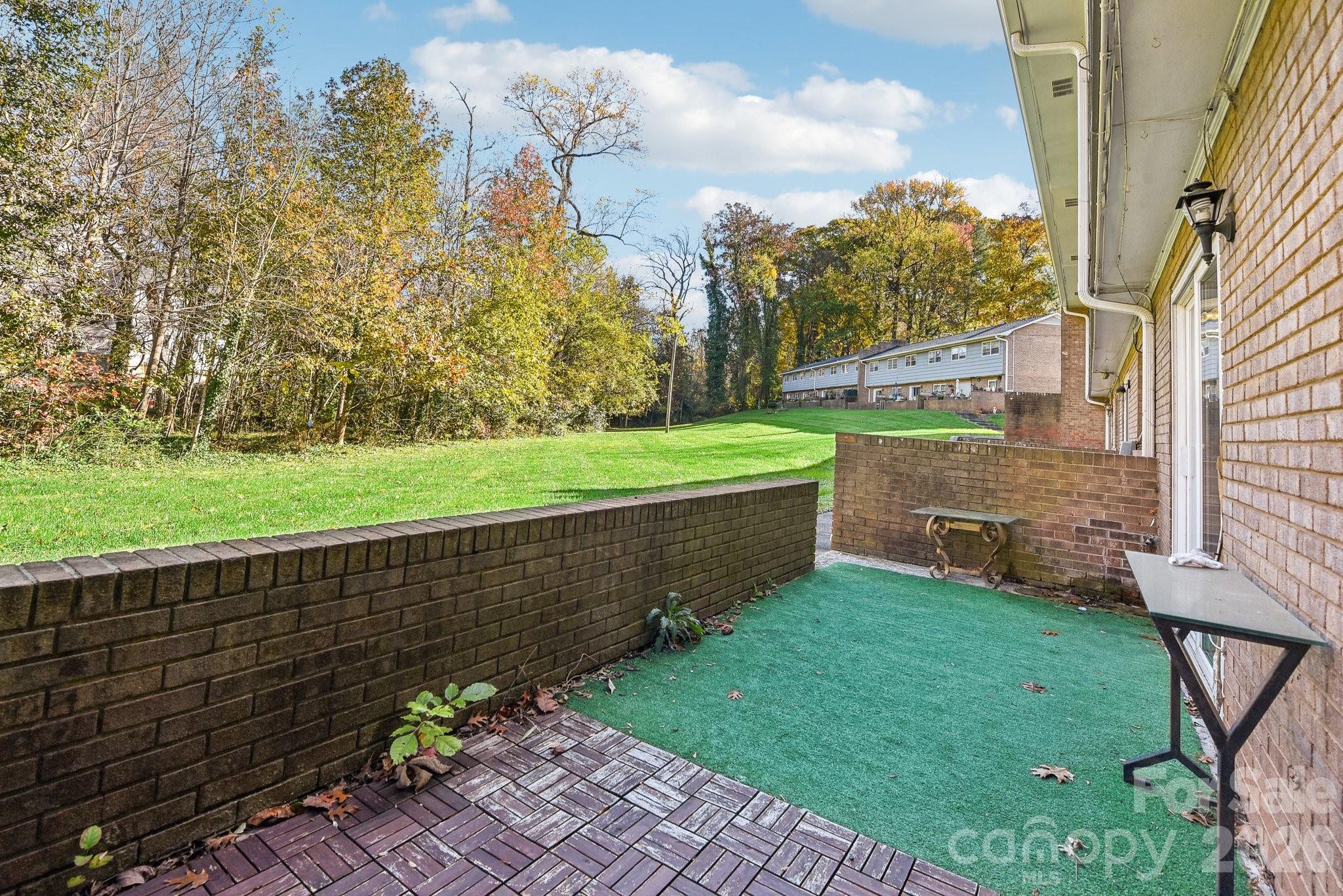 1334 Briar Creek Road Charlotte NC 28205