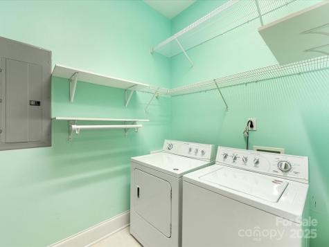 1700 Camden Road Charlotte NC 28203