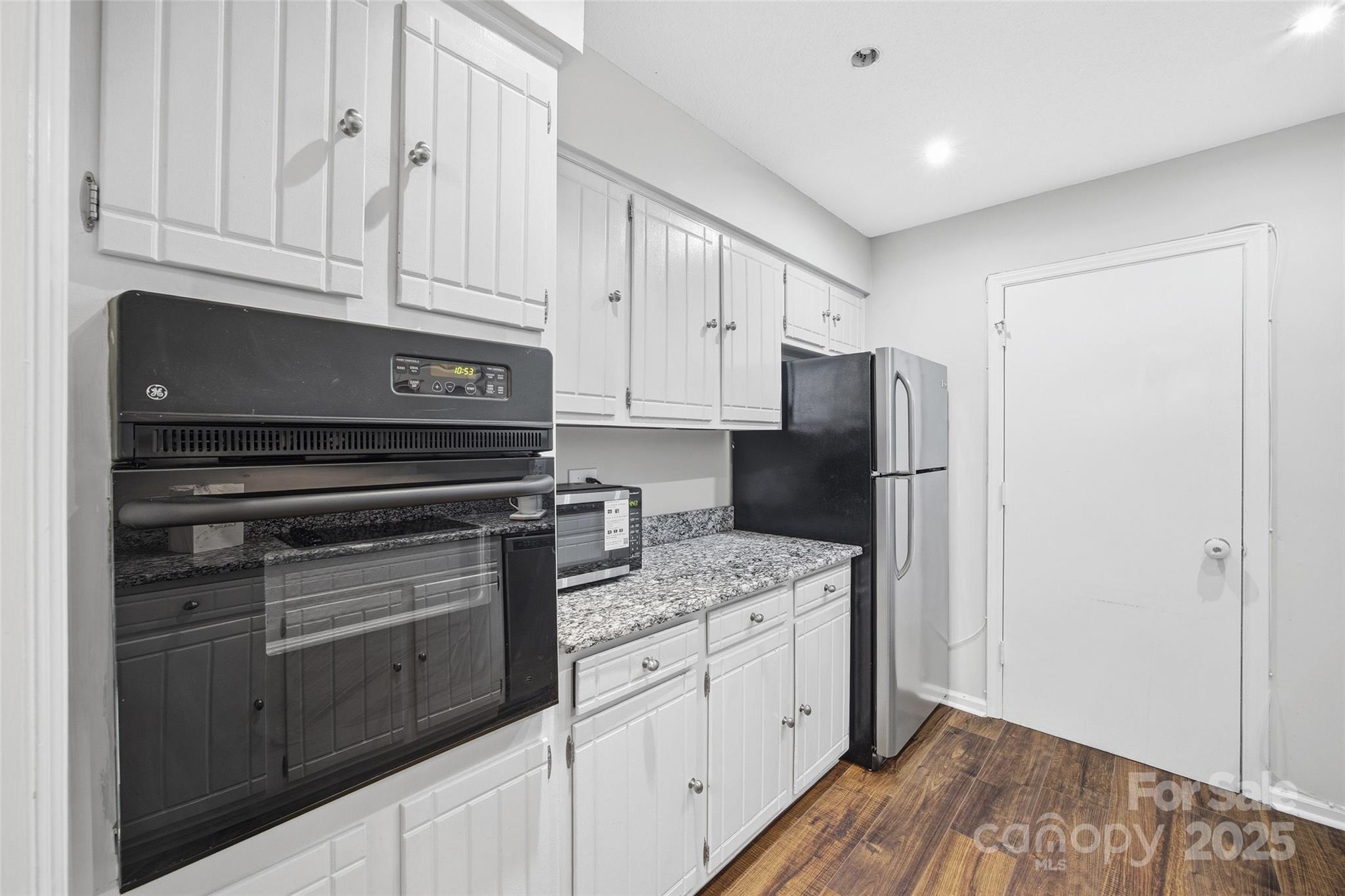 4739 Hedgemore Drive Charlotte NC 28209