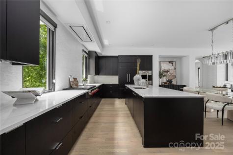 614 Queens Road Charlotte NC 28207