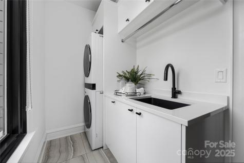 614 Queens Road Charlotte NC 28207