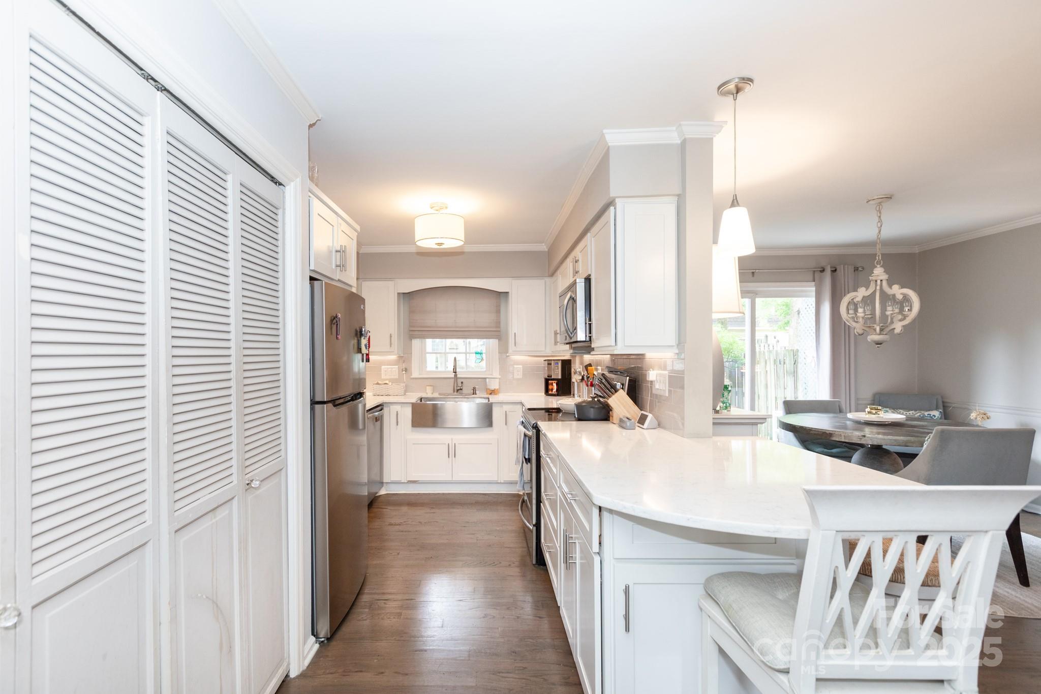 2229 Rexford Road Charlotte NC 28211