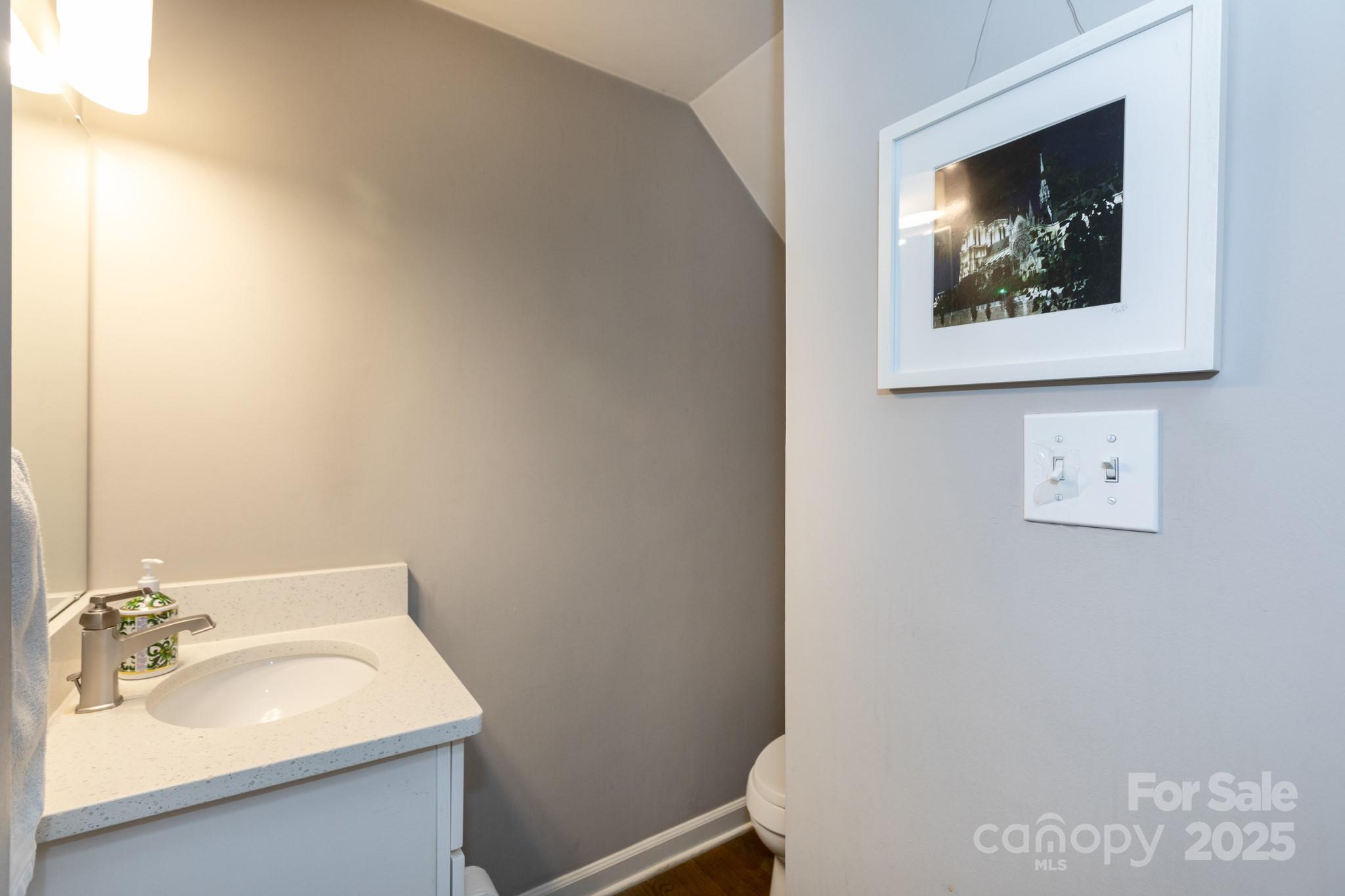 2229 Rexford Road Charlotte NC 28211