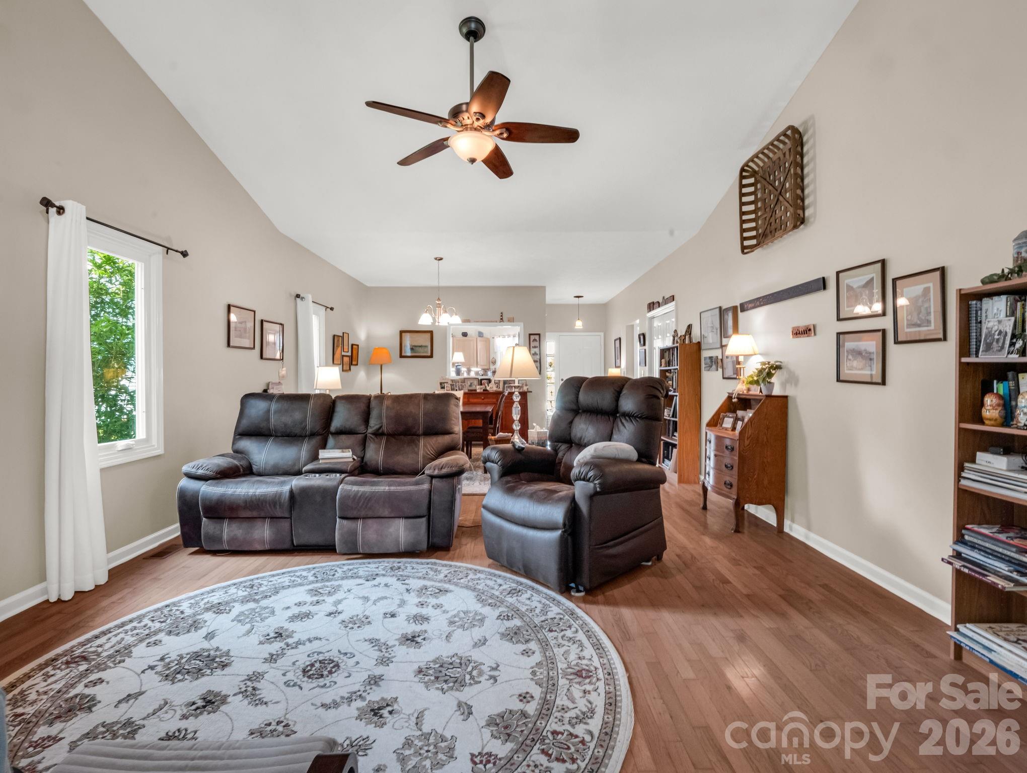 20 Country Meadows Lane Hendersonville NC 28792