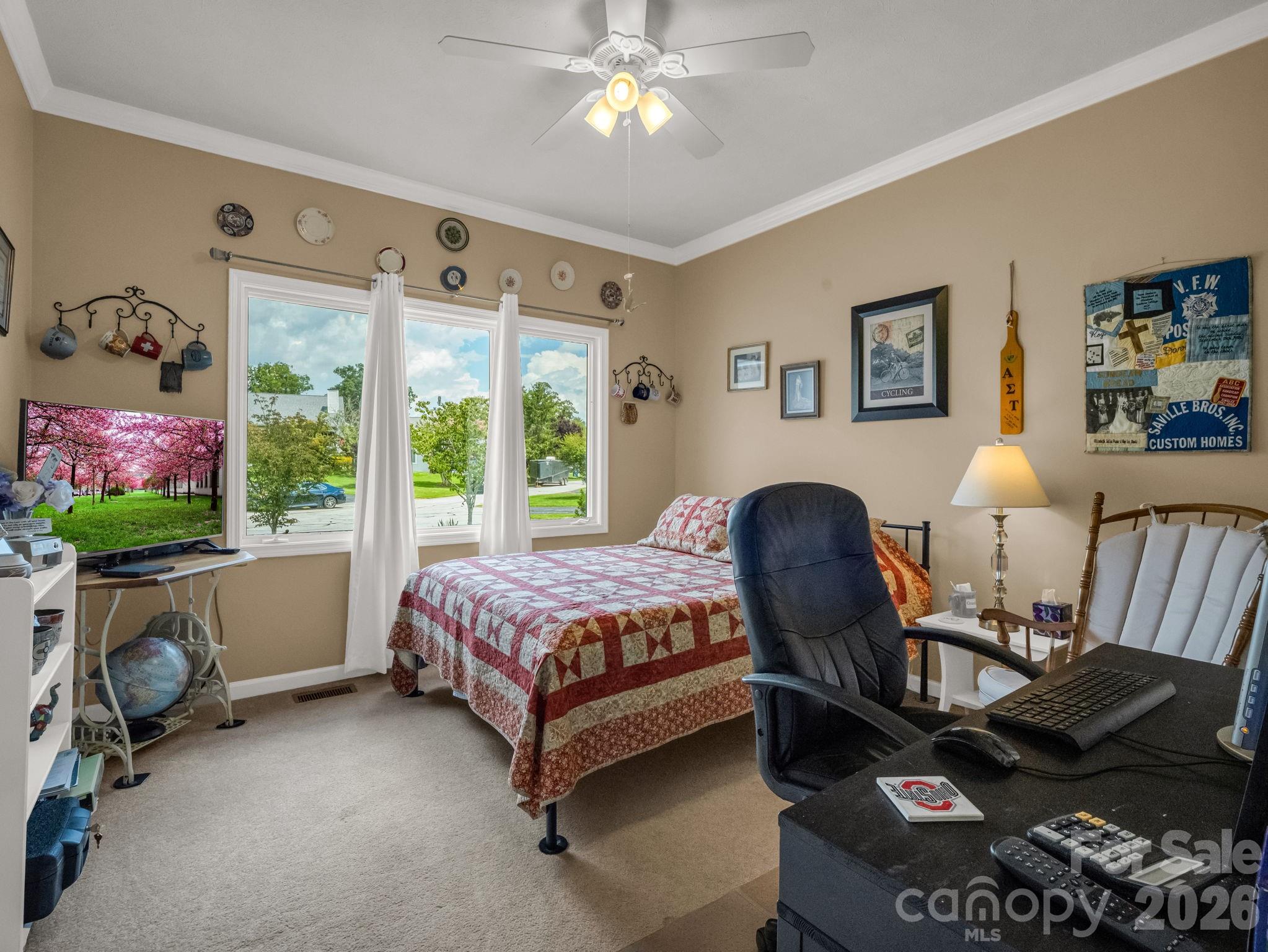 20 Country Meadows Lane Hendersonville NC 28792