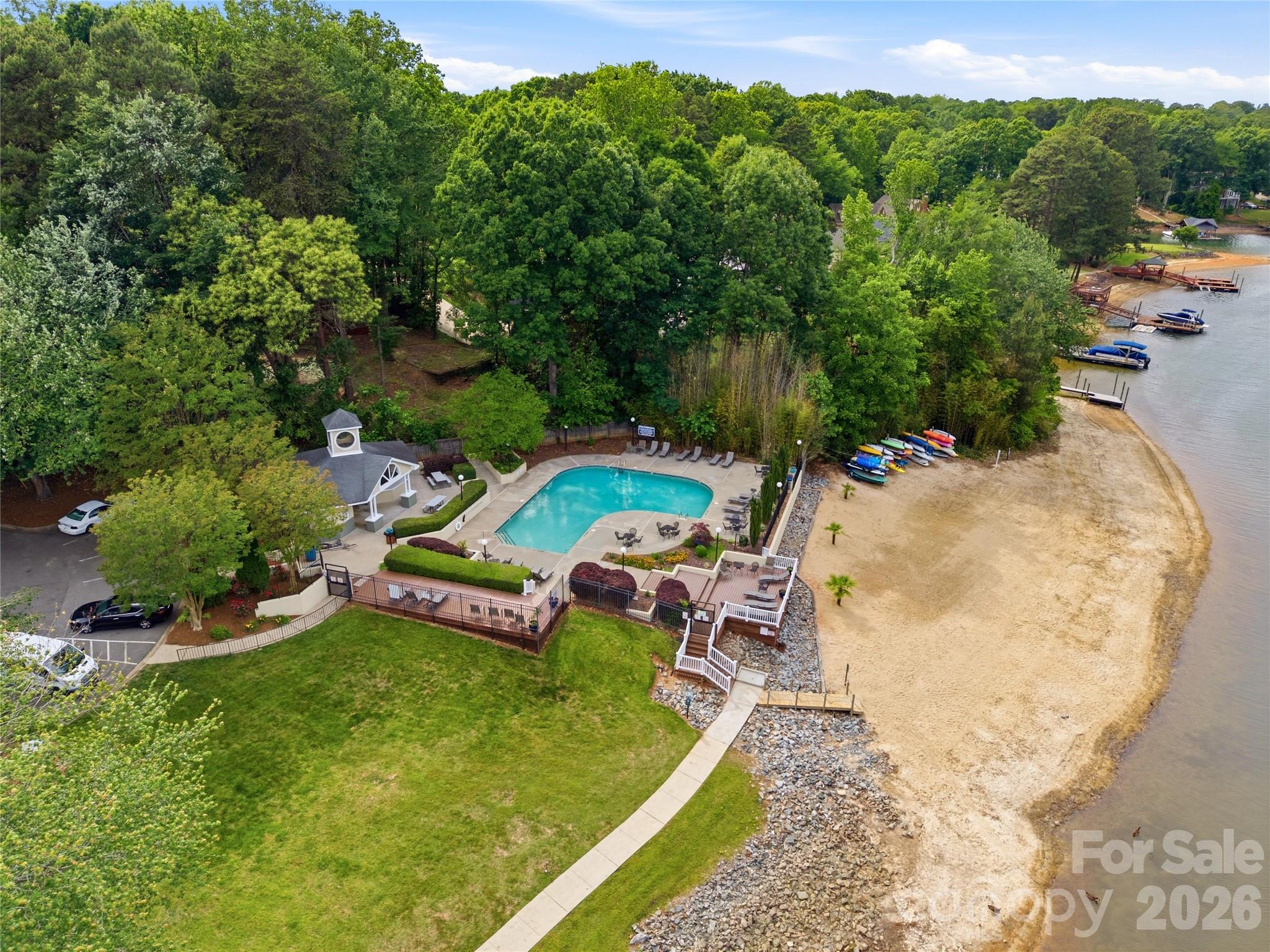19823 Henderson Road Cornelius NC 28031