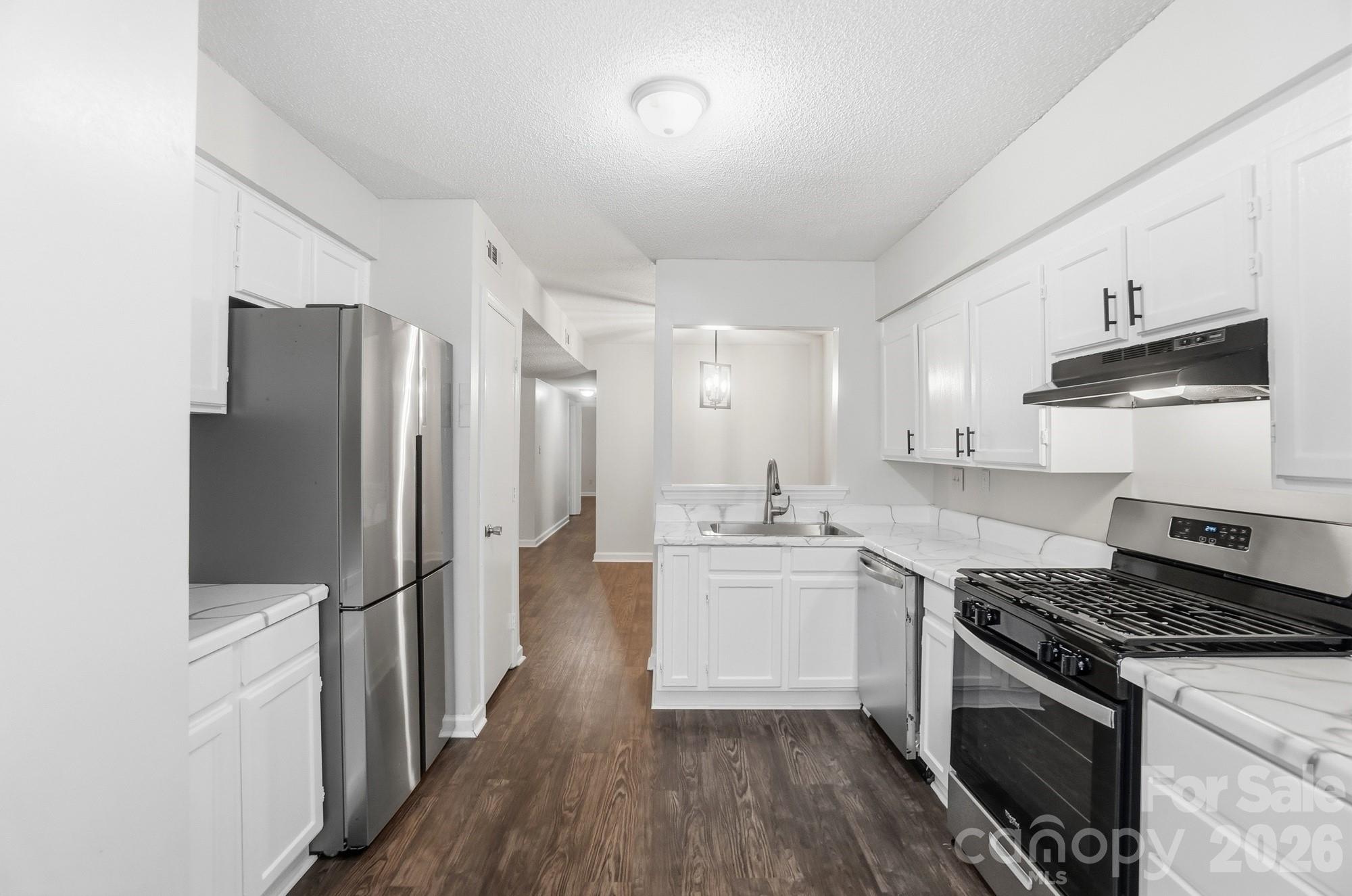 6043 Green Forest Drive Charlotte NC 28212