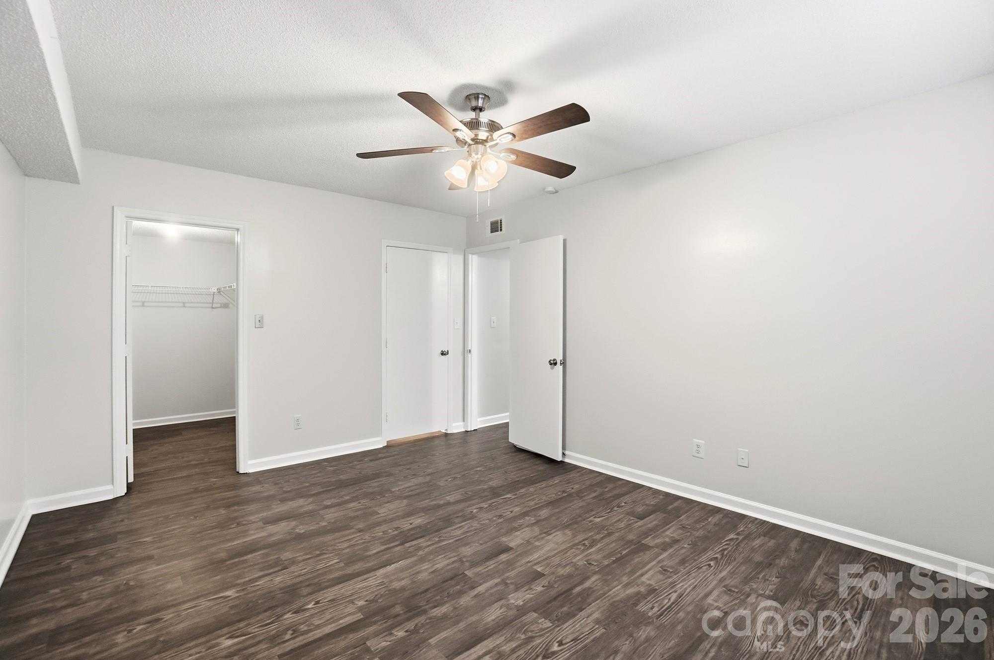 6043 Green Forest Drive Charlotte NC 28212