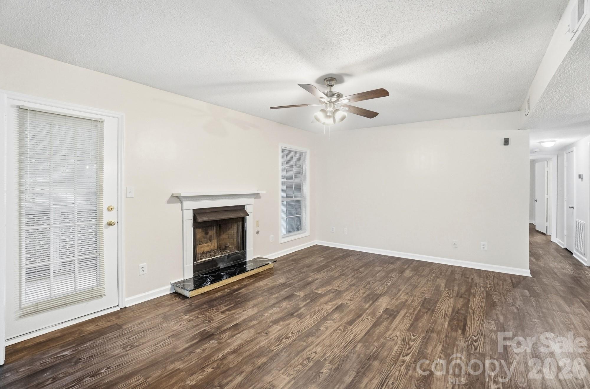 6043 Green Forest Drive Charlotte NC 28212