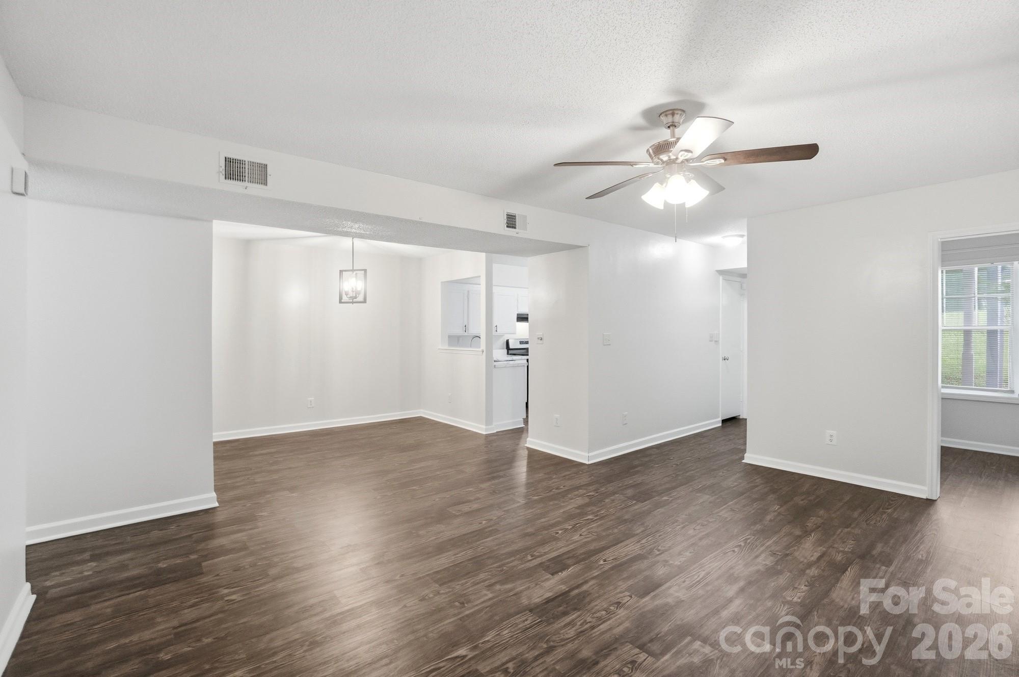 6043 Green Forest Drive Charlotte NC 28212