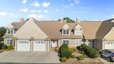 1553 16th Avenue NE Hickory NC 28601