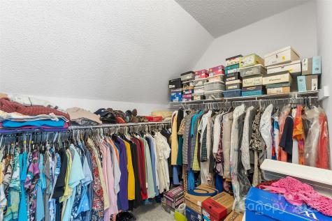 1553 16th Avenue NE Hickory NC 28601