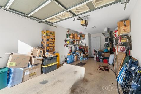 1553 16th Avenue NE Hickory NC 28601