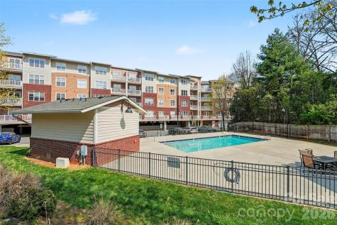 1000 E Woodlawn Road Charlotte NC 28209