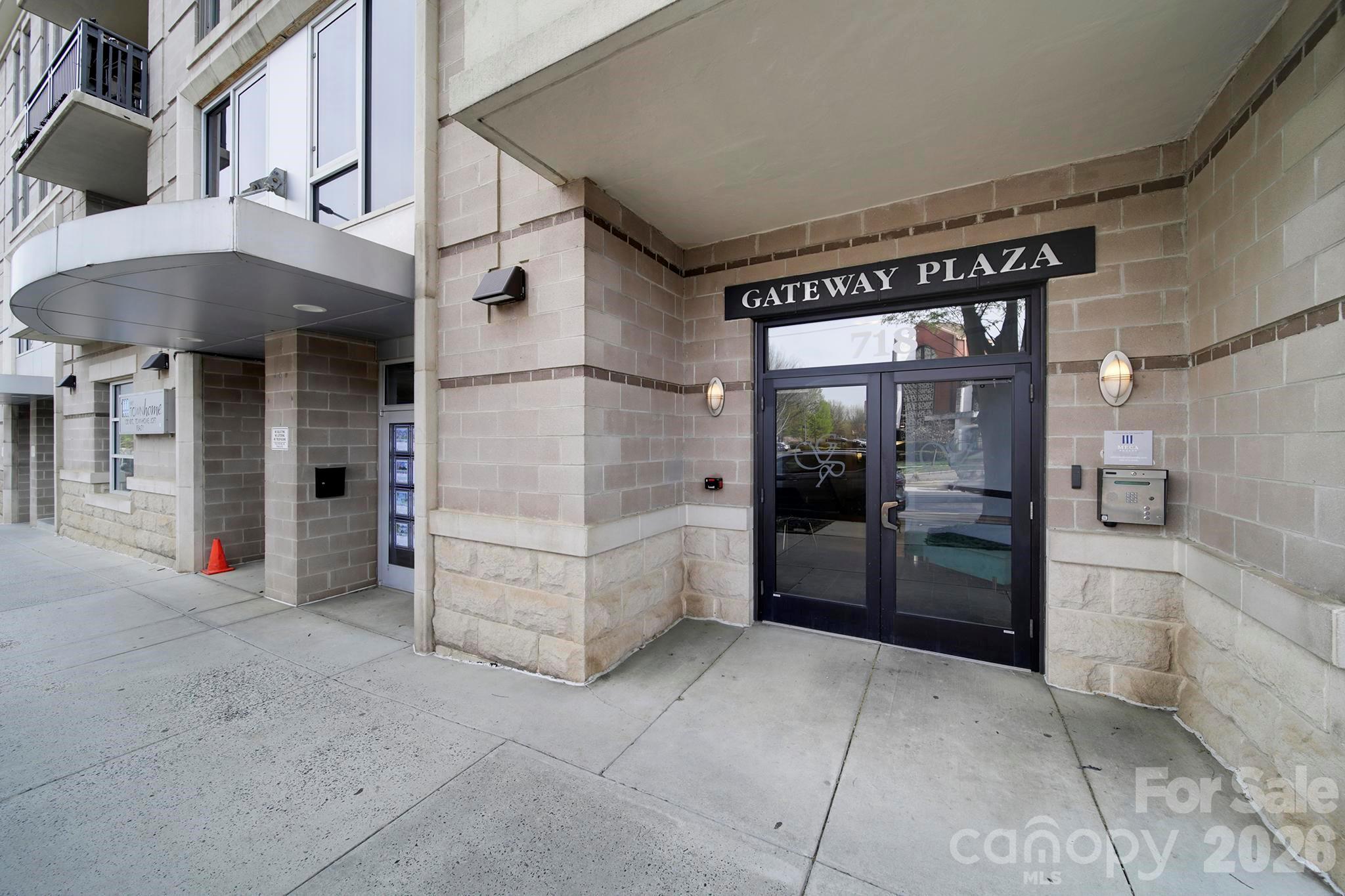 718 W Trade Street Charlotte NC 28202