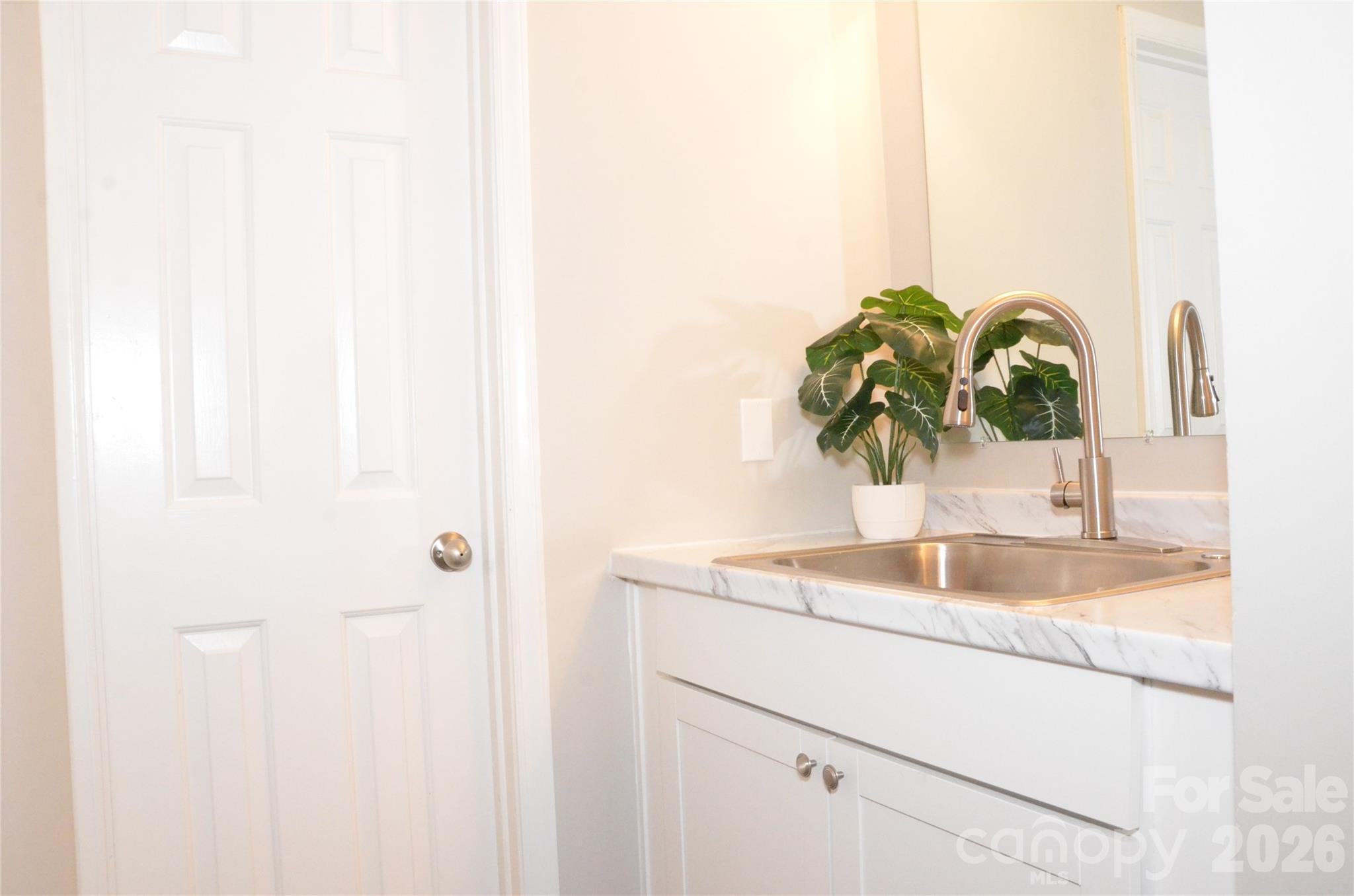 9041 J M Keynes Drive Charlotte NC 28262