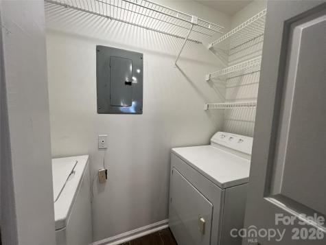 9041 J M Keynes Drive Charlotte NC 28262