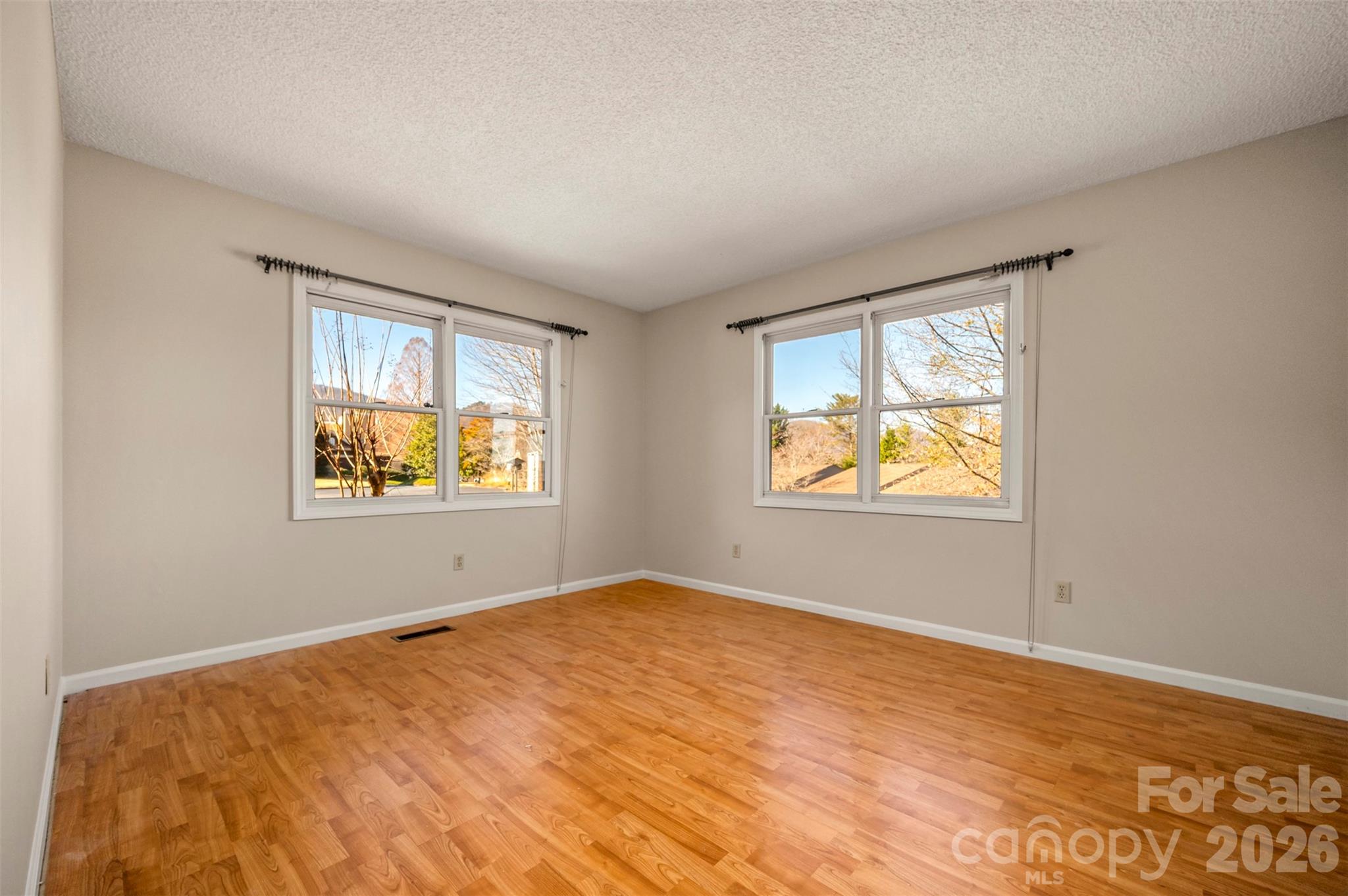77 Chestnut Street Tryon NC 28782