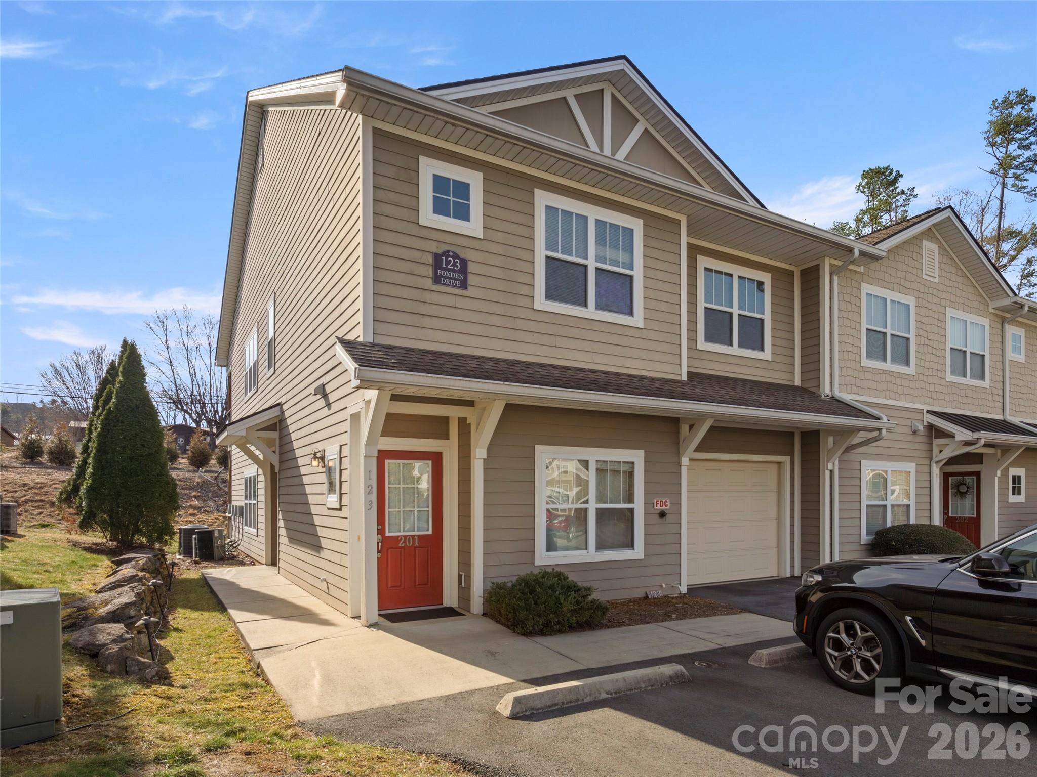 123 Foxden Drive Fletcher NC 28732