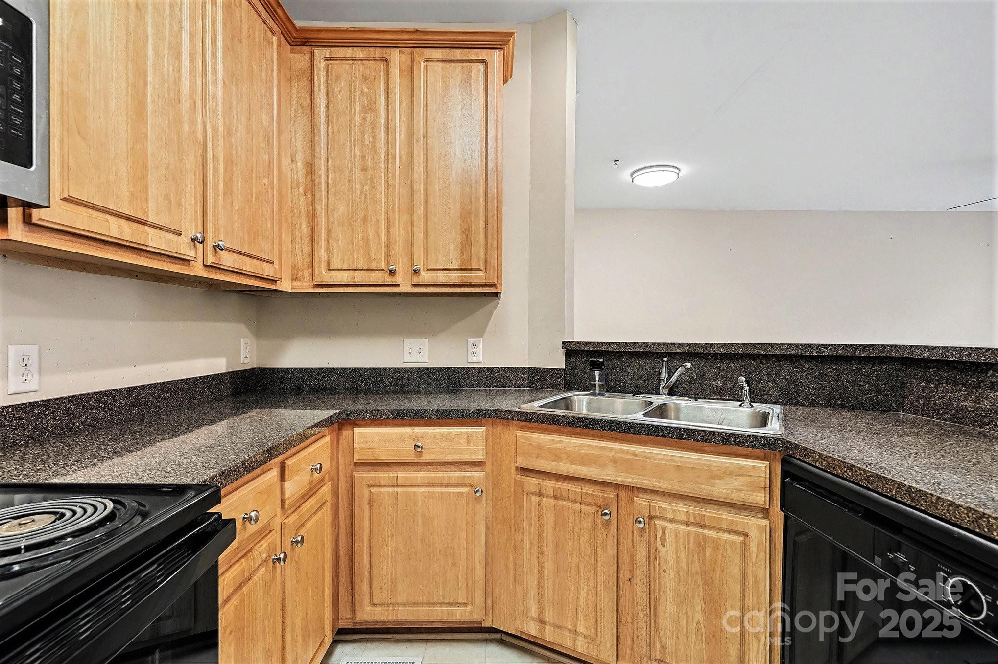 6812 Park Place Drive Charlotte NC 28262