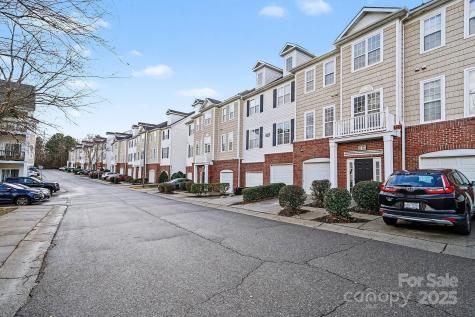 6812 Park Place Drive Charlotte NC 28262