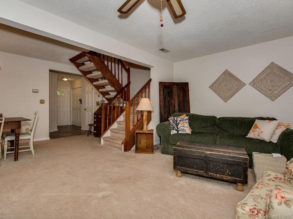 1334 Maple Shade Lane Charlotte NC 28270