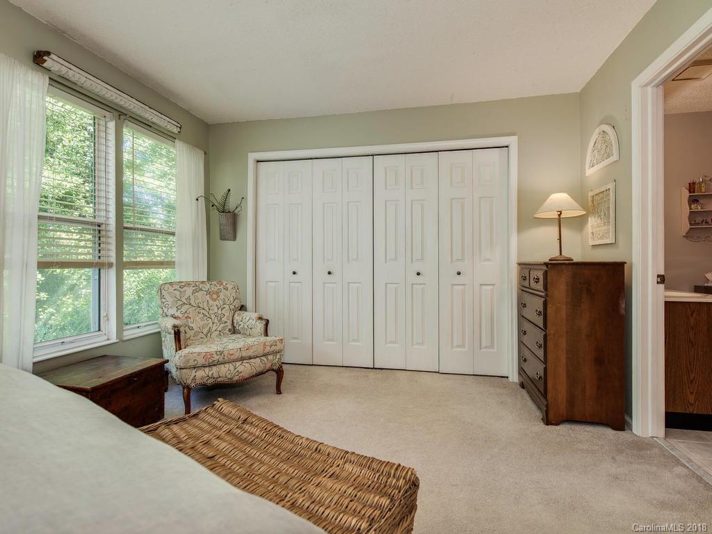 1334 Maple Shade Lane Charlotte NC 28270