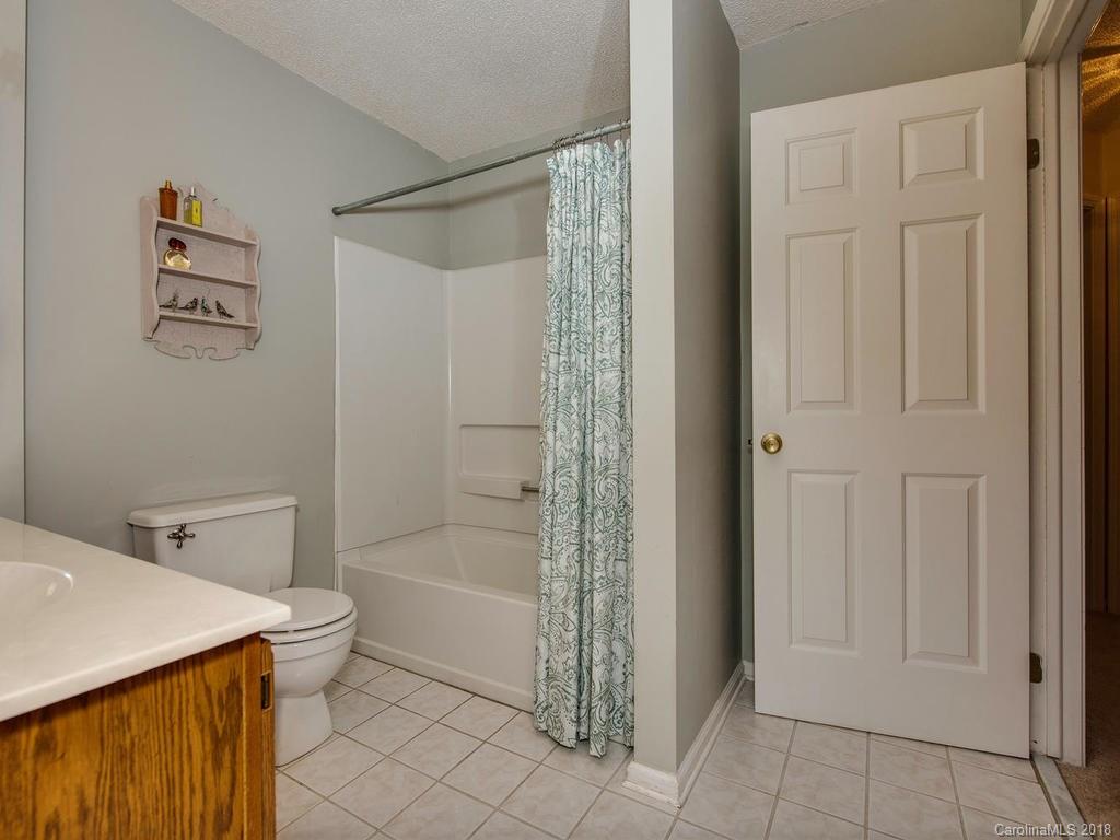 1334 Maple Shade Lane Charlotte NC 28270