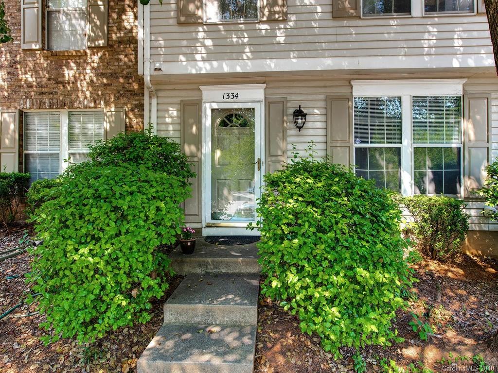 1334 Maple Shade Lane Charlotte NC 28270