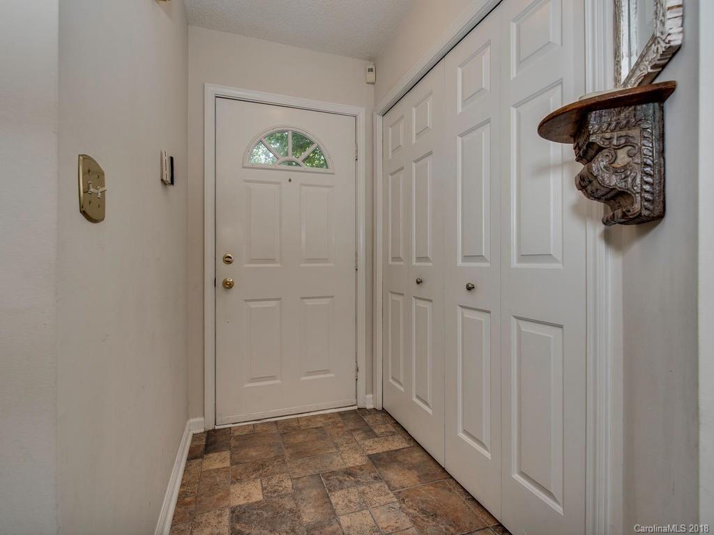 1334 Maple Shade Lane Charlotte NC 28270