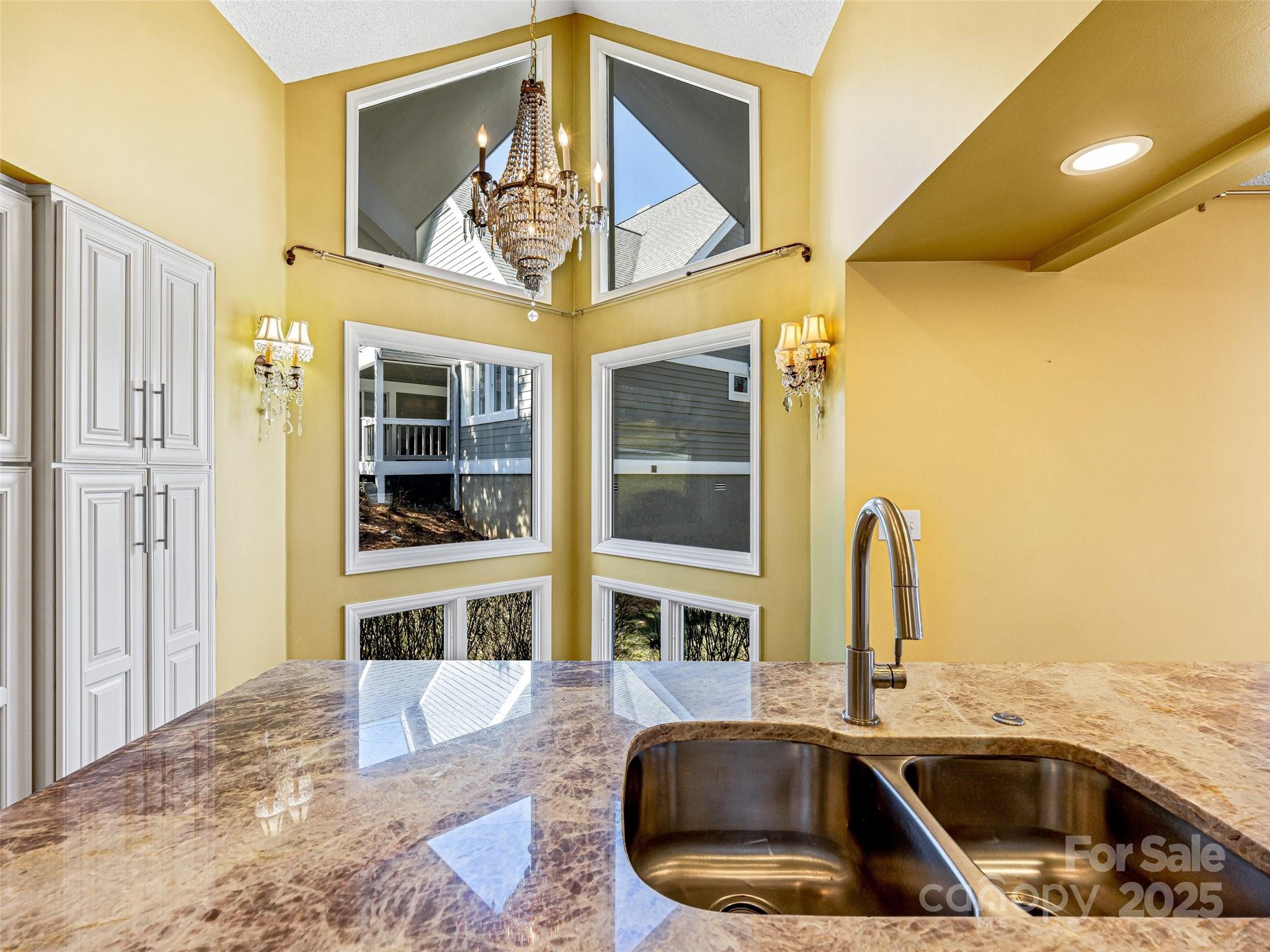 140 Overlook Drive Flat Rock NC 28731