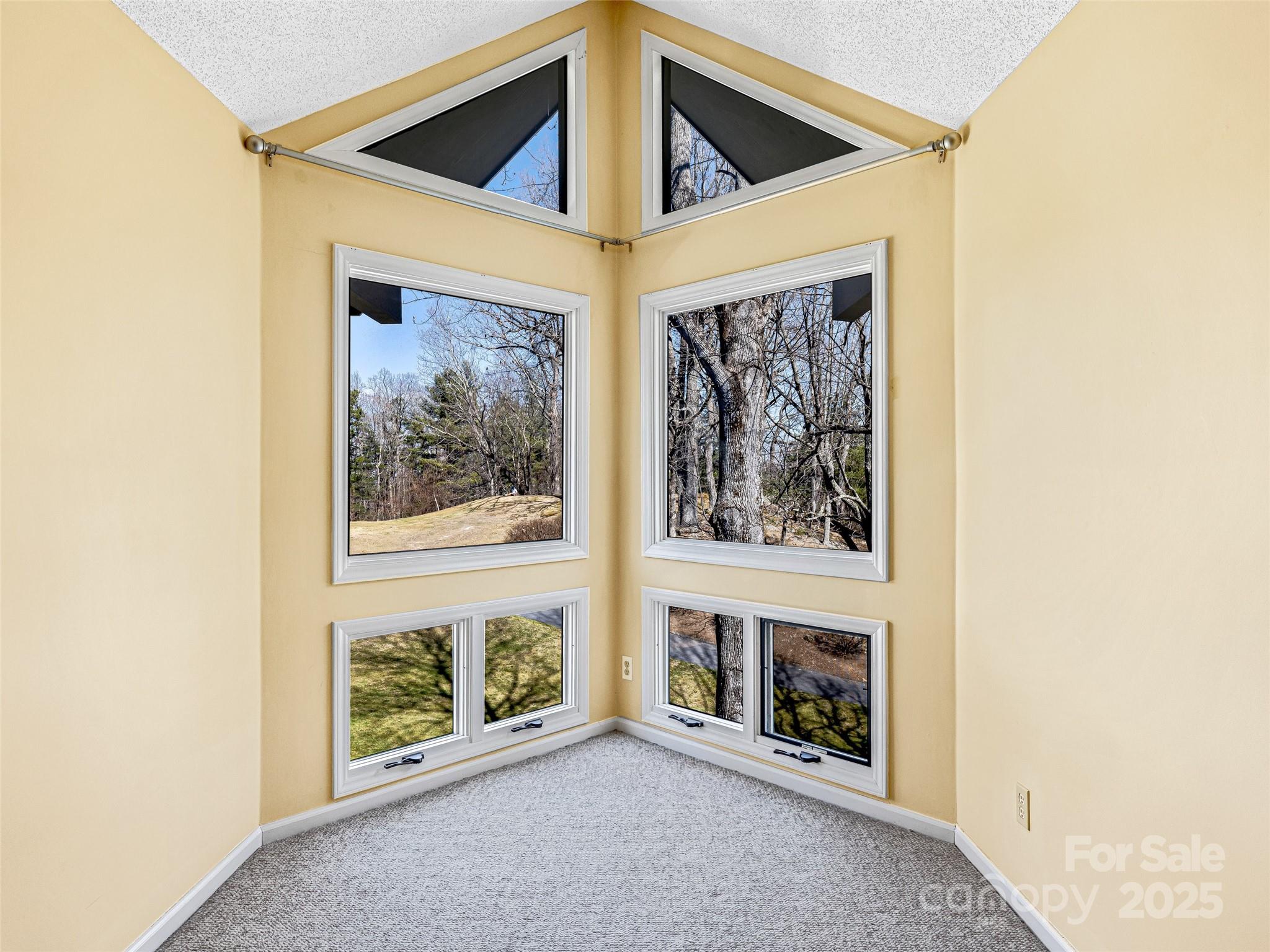 140 Overlook Drive Flat Rock NC 28731