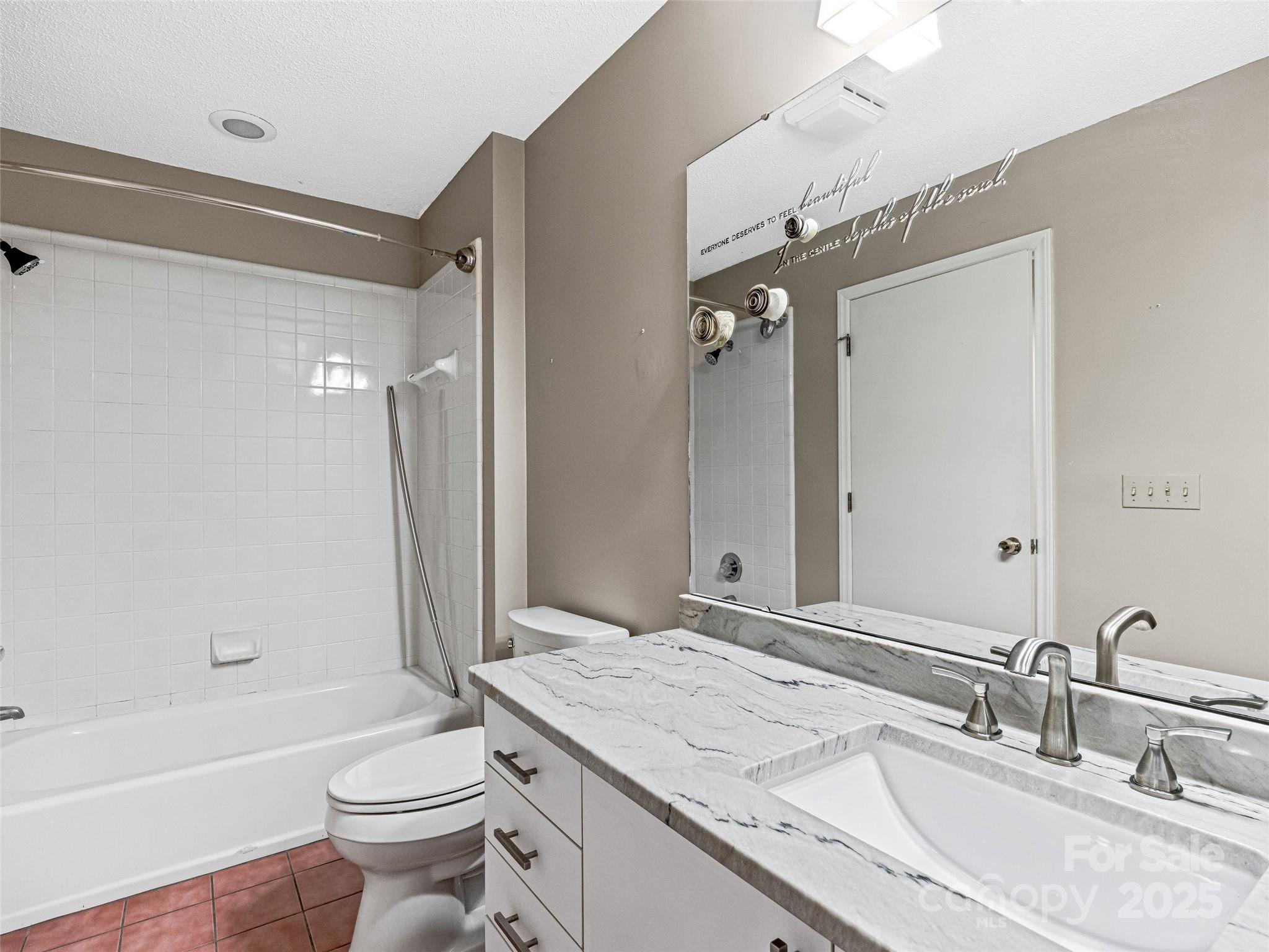 140 Overlook Drive Flat Rock NC 28731