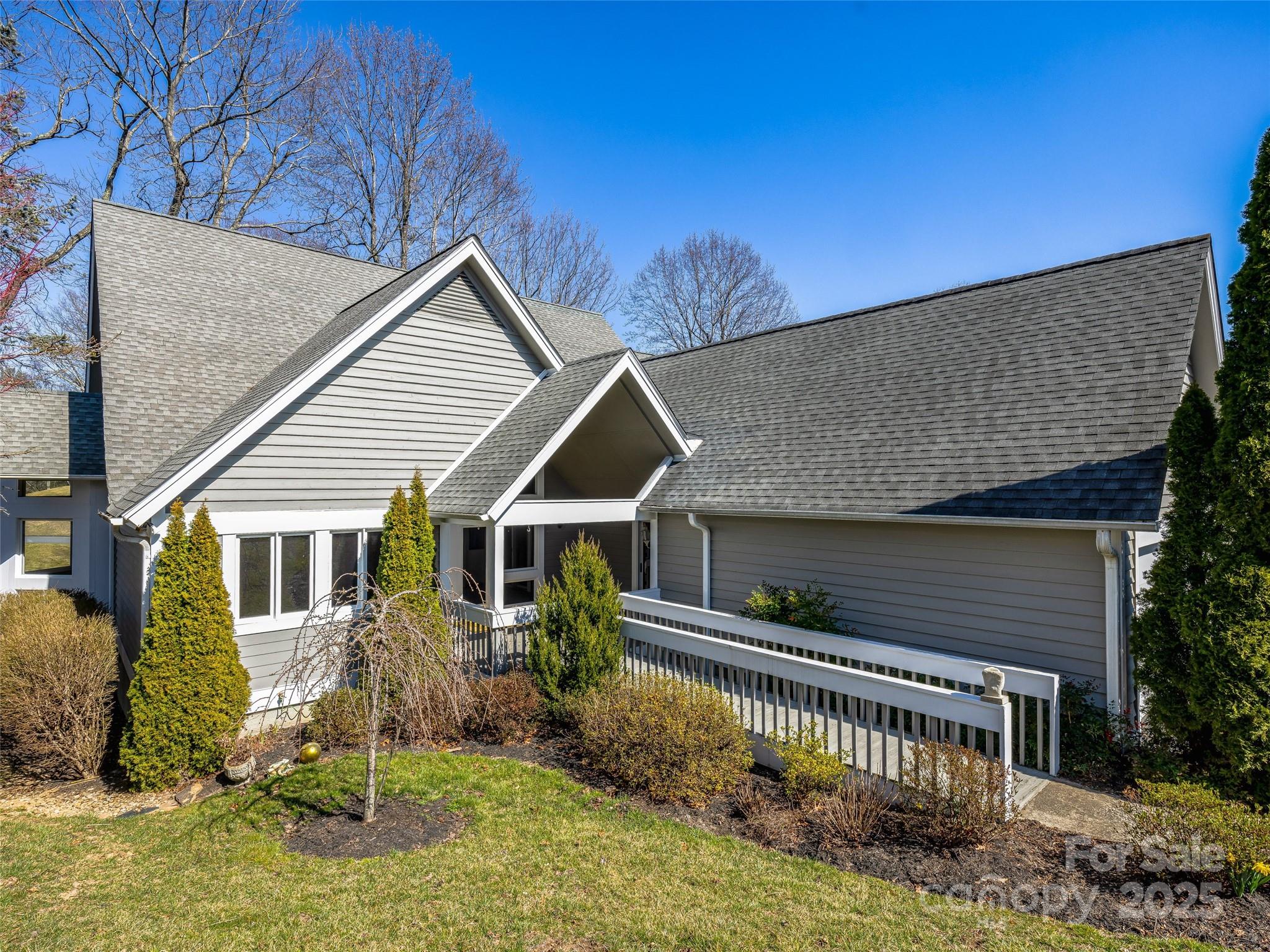 140 Overlook Drive Flat Rock NC 28731